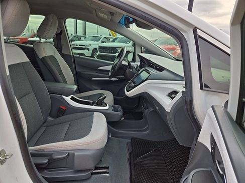 Used 2019 Chevrolet Bolt LT image 16