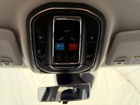 Used 2023 Jeep Grand Cherokee 4WD 4xe w/ Luxury Tech Group II image 42
