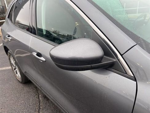 Certified 2021 Ford Escape SEL image 6