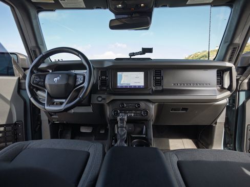 Used 2021 Ford Bronco Big Bend w/ Sasquatch Package AWD/4WD image 21