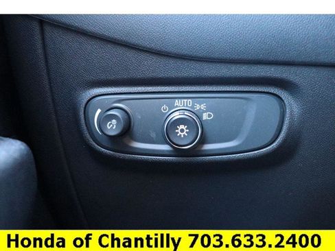 Used 2024 Chevrolet Equinox LS image 18