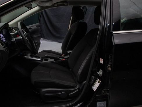 Used 2017 Nissan Sentra S image 25