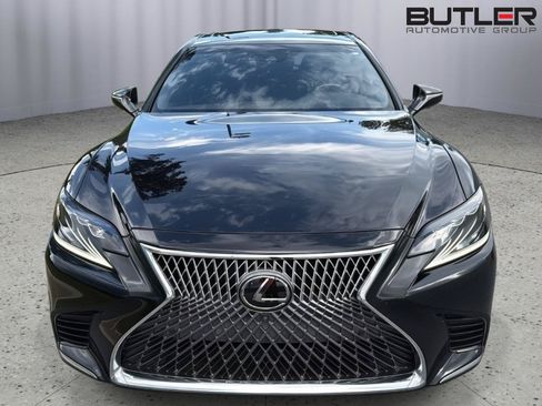 Used 2018 Lexus LS 500 w/ Interior Upgrade Package RWD image 8