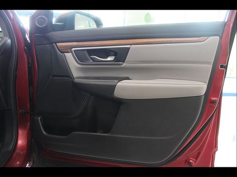 Used 2020 Honda CR-V Touring image 22