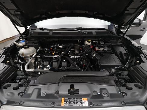 Used 2022 Lincoln Corsair AWD w/ Premium Package image 3