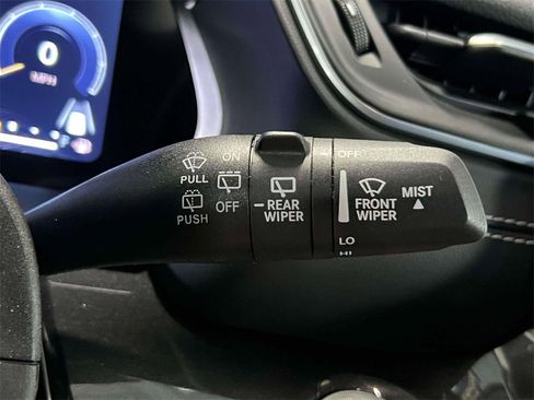 Used 2023 Jeep Grand Cherokee Laredo image 26