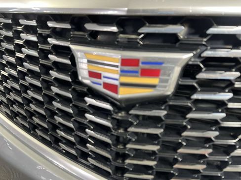 Certified 2023 Cadillac XT5 Premium Luxury w/ LPO, Floor Liner Package AWD/4WD image 33