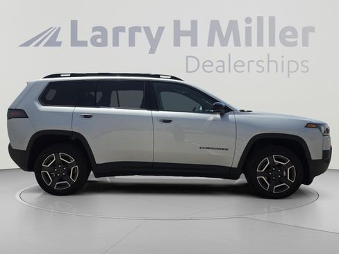 New 2026 Jeep Cherokee Limited AWD/4WD image 6