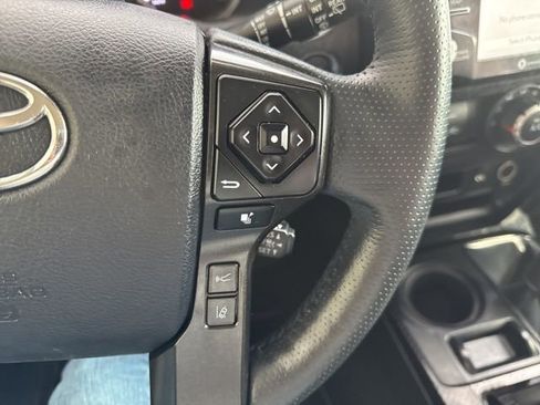 Used 2023 Toyota 4Runner TRD Off-Road Premium image 18