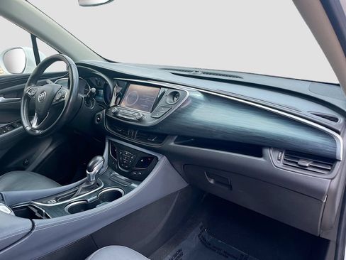 Used 2019 Buick Envision Essence FWD image 29