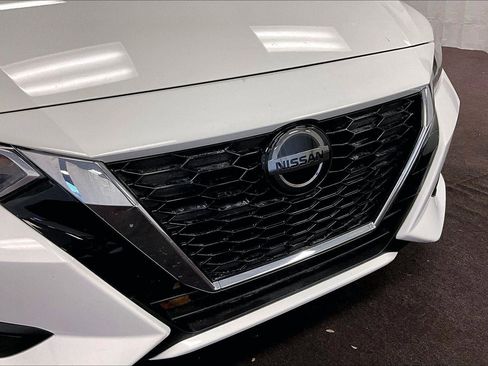 Used 2021 Nissan Sentra SV image 29