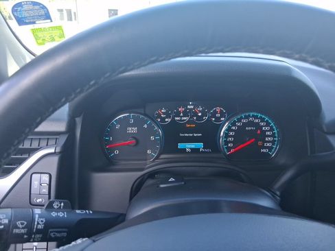 Used 2018 Chevrolet Tahoe Premier AWD/4WD image 11