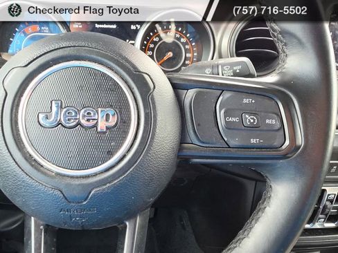 Used 2022 Jeep Wrangler Unlimited Sport image 15