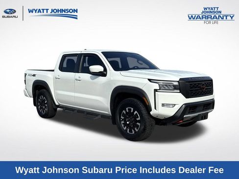 Used 2024 Nissan Frontier PRO-4X w/ Technology Package AWD/4WD image 8