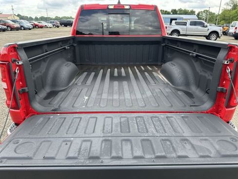Used 2025 RAM 1500 Big Horn AWD/4WD image 21