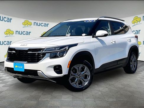 Used 2024 Kia Seltos S AWD/4WD image 3