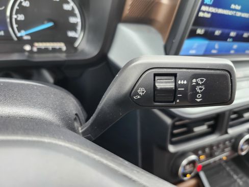 Used 2022 Ford Maverick Lariat w/ Lariat Luxury Package image 14