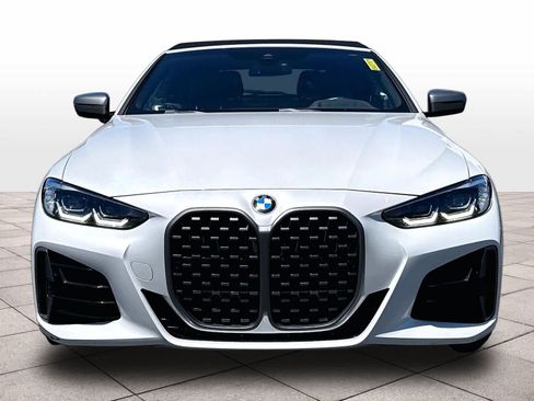 Used 2022 BMW M440i Convertible w/ Premium Package RWD image 2