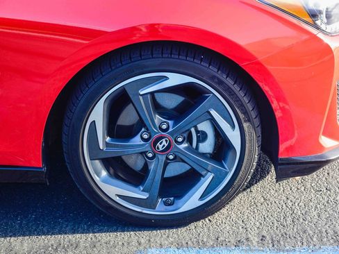 Used 2020 Hyundai Veloster Turbo Ultimate image 8