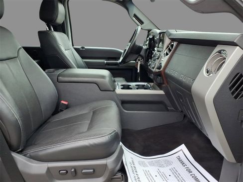 Used 2016 Ford F350 Lariat w/ Lariat Ultimate Package image 13
