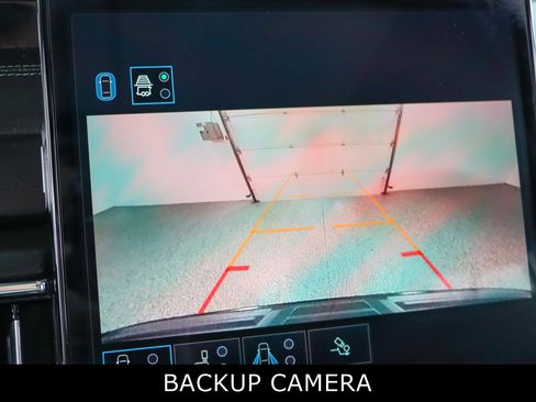 Used 2025 GMC Yukon Denali w/ Sun & Power Step Package image 20