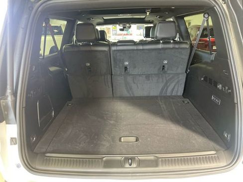 New 2026 Jeep Grand Wagoneer L 4WD image 25