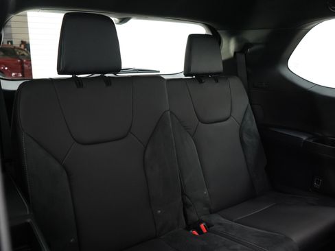 Used 2024 Lexus TX 500h AWD image 12