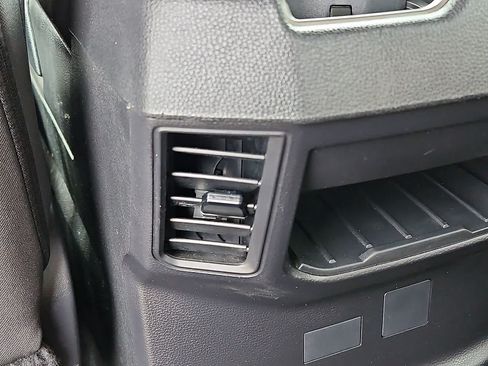 Used 2022 Toyota Tundra SR5 AWD/4WD image 26