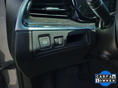 Certified 2023 Cadillac XT5 Premium Luxury FWD image 37