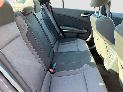 Used 2022 Dodge Charger SXT image 25