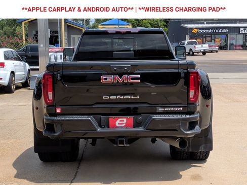 Used 2022 GMC Sierra 3500 Denali w/ Denali Ultimate Package AWD/4WD image 7