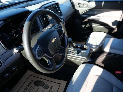 Used 2018 Chevrolet Colorado W/T w/ WT Convenience Package image 12