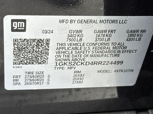 Used 2024 GMC Yukon AT4 w/ AT4 Premium Package AWD/4WD image 36