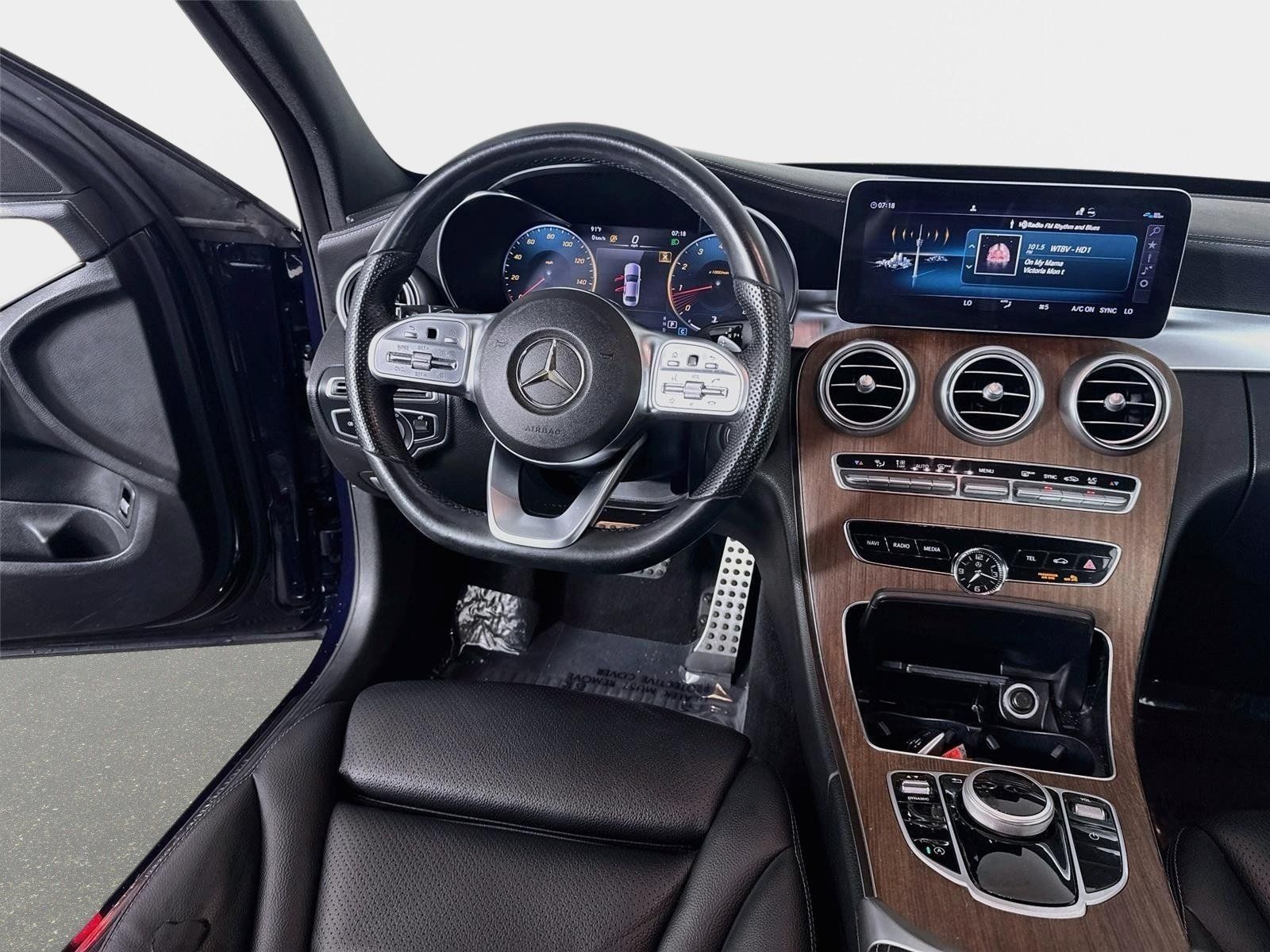 Used 2020 Mercedes-Benz C 300 Sedan image 23