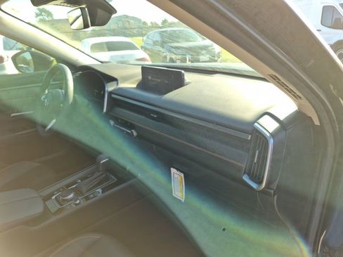 Used 2025 MAZDA CX-50 AWD 2.5 Hybrid w/ Premium Pkg image 61