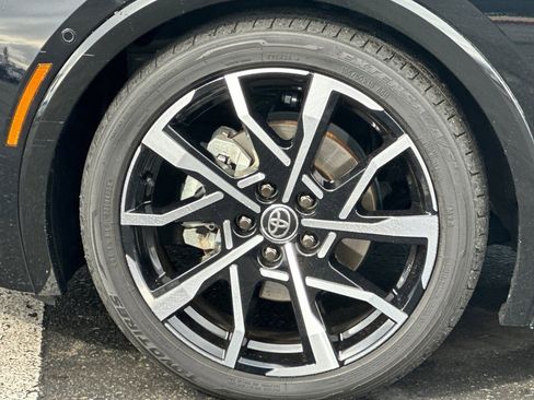 Certified 2024 Toyota Prius Prime Premium image 33