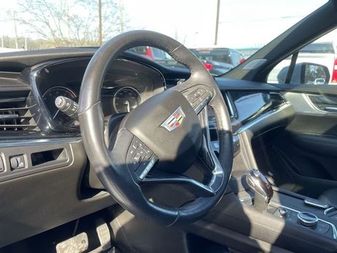 Certified 2024 Cadillac XT6 Premium Luxury w/ LPO, Floor Liner Package image 14