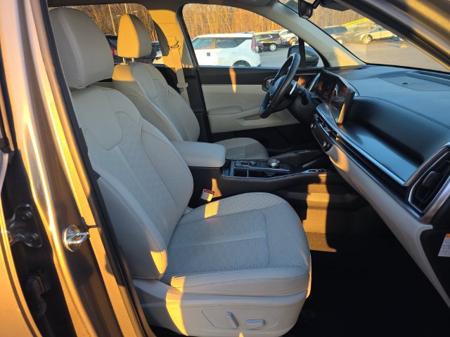 Used 2025 Kia Sorento EX AWD/4WD image 5