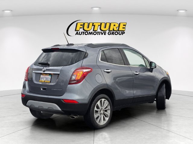 Used 2020 Buick Encore Preferred w/ Safety Package FWD image 5
