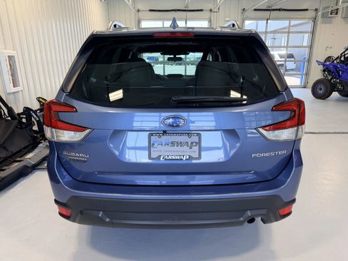 Used 2023 Subaru Forester Premium AWD/4WD image 4