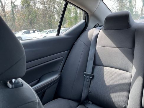 Used 2025 Nissan Altima 2.5 SV image 39