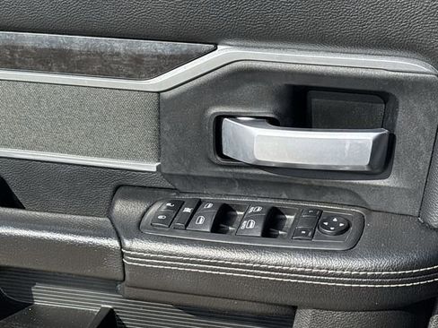 Used 2022 RAM 2500 Lone Star w/ Night Edition image 22