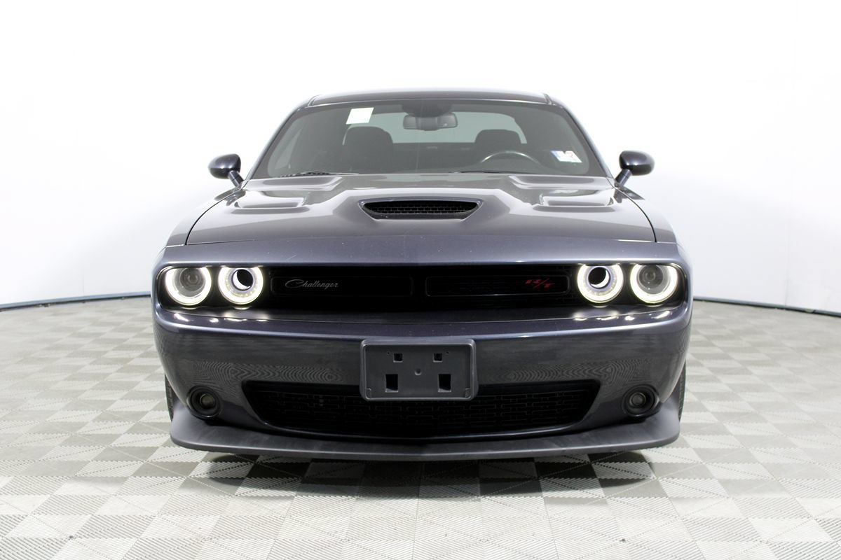 Used 2019 Dodge Challenger R/T Scat Pack w/ Dynamics Package RWD image 2