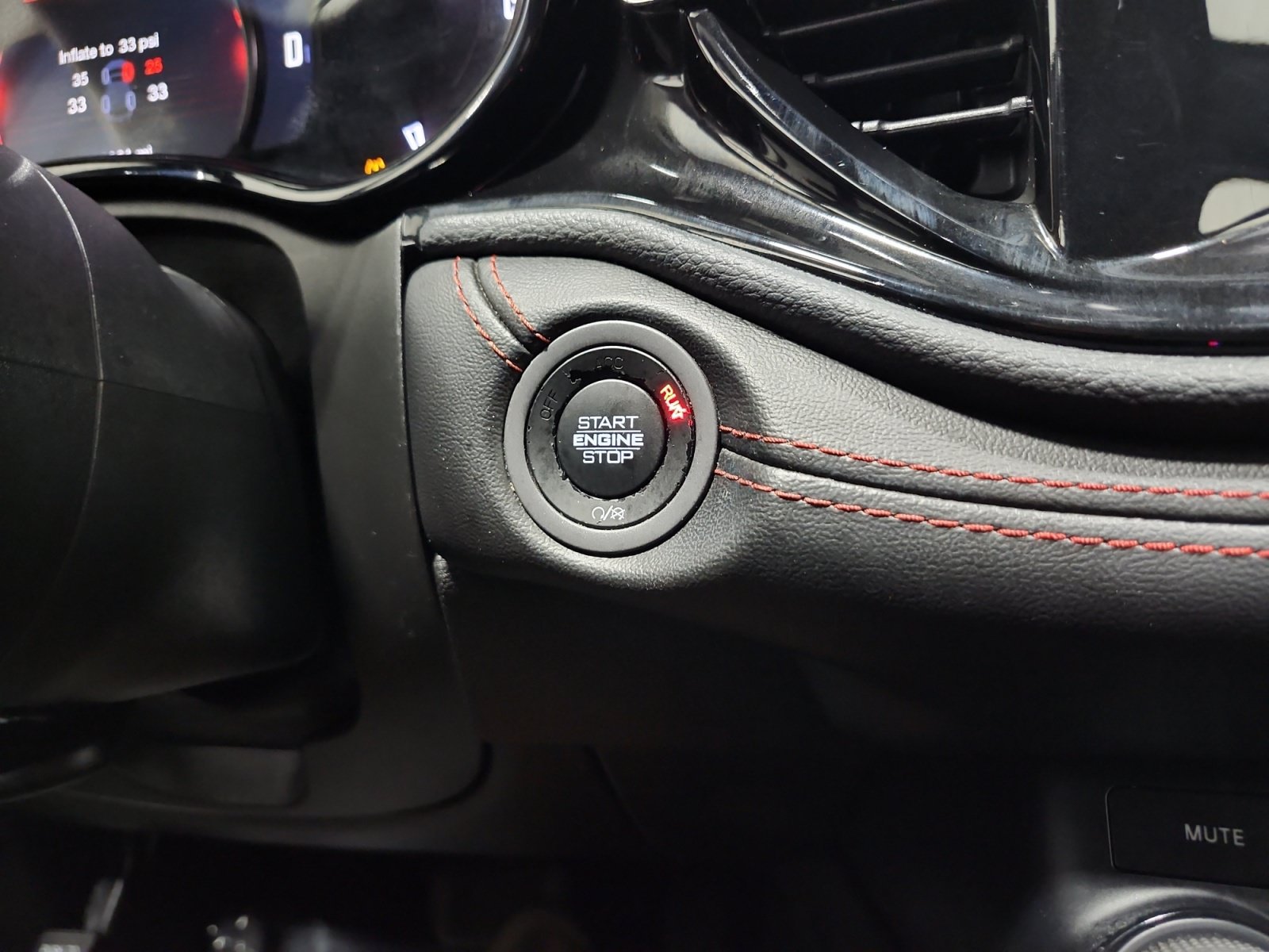 Used 2023 Dodge Durango GT AWD/4WD image 23