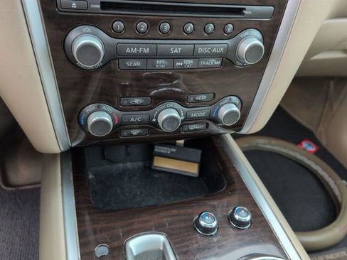 Used 2014 Nissan Pathfinder Platinum w/ Platinum Premium Package image 9