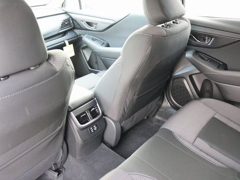 Used 2025 Subaru Outback Premium w/ Popular Package #1A image 19