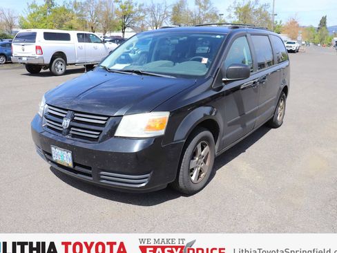 Used 2010 Dodge Grand Caravan Hero w/ Popular Equipment Group image 1