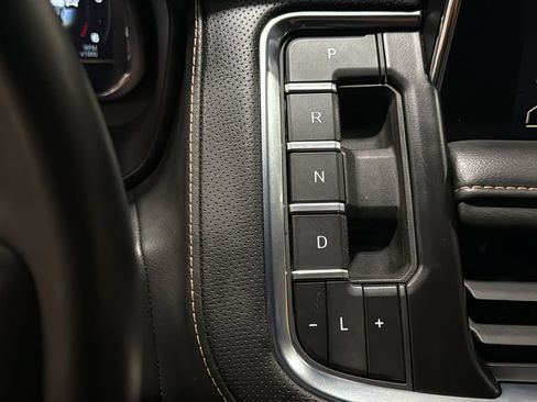 Used 2024 GMC Yukon AT4 w/ AT4 Premium Package AWD/4WD image 35