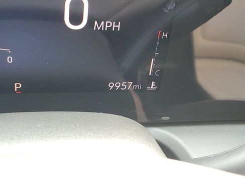 Certified 2024 Buick Encore GX Preferred AWD/4WD image 21