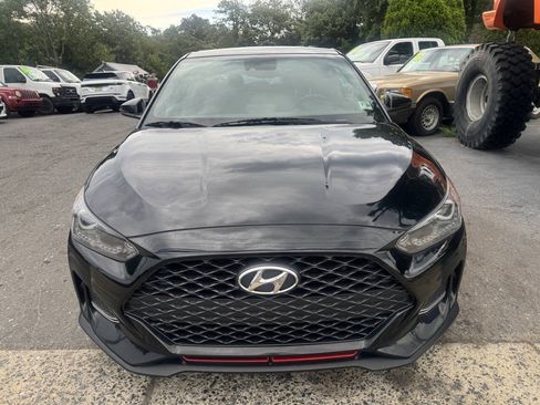 Used 2019 Hyundai Veloster Turbo FWD image 3